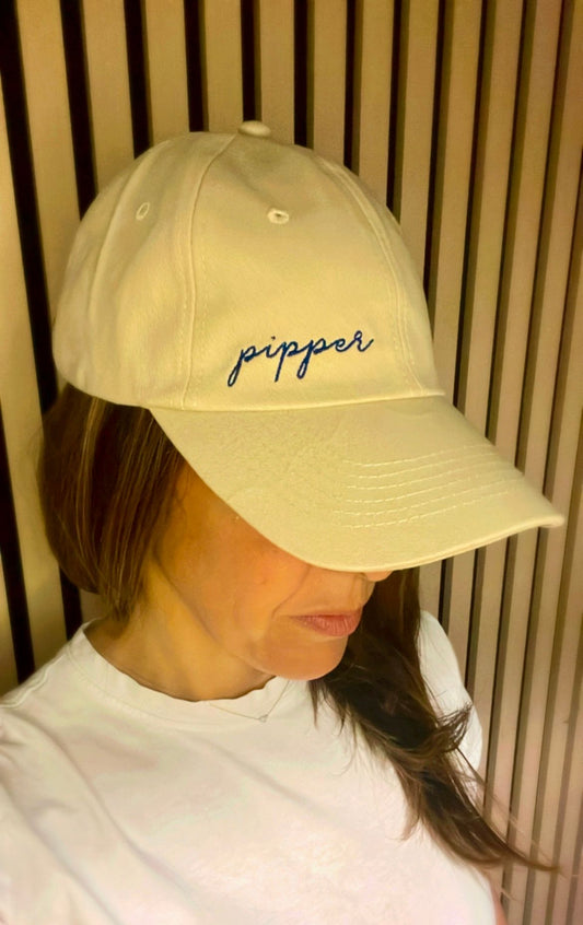 Gorra Pipper beige con logo bordado